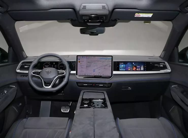 Không gian và thiết kế 3 hàng ghế, 7 ghế ngồi