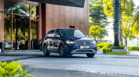 Giá lăn bánh Volkswagen Tiguan 2025 dòng xe SUV 7 chỗ của đại lý tháng 09/2025